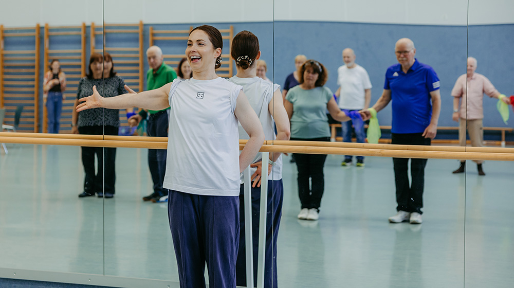 Tanztraining Parkinson (c) Jana Dünnhaupt Uni Magdeburg Tanztraining Parkinson (c) Jana Dünnhaupt Uni Magdeburg